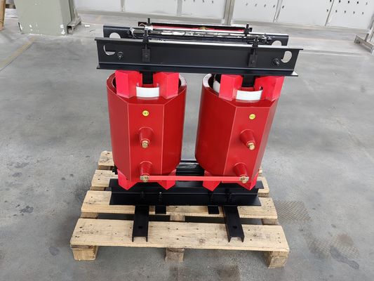 IP00-Schutz: Transformatoren aus Gusseharz mit Kühltechnologie, die elektrische Leistung und thermisches Management gewährleisten