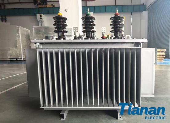 Abbruchspannung 54 kV Öl-Tranformator mit ONAN-Kühlmethode zur Umwandlung und Verteilung von elektrischer Energie