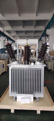 Kompakter ONAN-Kühlöl-Einschwemmungstransformator mit anpassbaren Optionen für zuverlässige elektrische Netze